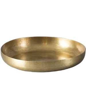 Bandeja redonda de latón para servir, acabado mate de alta calidad, con nuevo diseño, elegante - Product Image 1