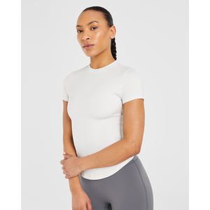 Camiseta esculpida Marsmallow de calidad superior para mujer, camiseta de manga corta, suave, ligera, transpirable, de diseñador, relajada, para gimnasio, Fitness - Product Image 5