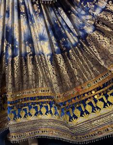 Robe de mariée ethnique pashtun traditionnelle vintage faite à la main avec veste, longueur au sol, manches longues, tissu personnalisable - Product Image 4