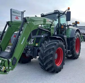 รถแทรกเตอร์500HP Fendt ใช้งานได้หลายแบบโมเดลรถแทรกเตอร์ Fendt ใหม่828รถแทรคเตอร์มือสอง - Product Image 1