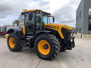 NOUVEAU/OCCASION Vente Flash Prix Usine Puissant Excellente Qualité Nouvelle Marque 2022 Tracteurs JCBS Fastrac 4220 à Vendre - Product Image 1