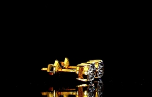Pendientes finos de oro rosa y oro blanco de 14K con diamantes VVS cultivados en laboratorio para fiestas, aniversarios, joyería certificada IGI - Product Image 2