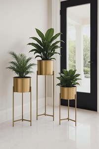 Ensemble de 3 jardinières dorées mates pour la décoration moderne de la maison, style d'angle de salon et exposition de plantes d'intérieur, en provenance d'Inde - Product Image 3