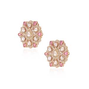 Boucles d'oreilles pendantes en or rose avec fleurs en diamant - Product Image 4