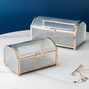 Elegante Joyero de Metal y Vidrio con Base Decorativa de Espejo, Marco de Latón Vintage, Organizador de Anillos, Collares y Pulseras - Product Image 1