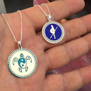 Venta al por mayor de joyería de moda de alta calidad logotipo personalizado 925 collar de plata esterlina esmaltado para las mujeres de Turquía - Product Image 4