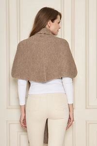 Poncho-châle chic pour femme à capuche en tricot, élégant, chaud, doux au toucher, respirant, écharpe d'hiver à capuche, tricot multifonctionnel - Product Image 4
