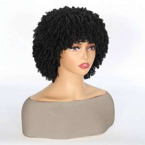 <span class=keywords><strong>Perruque</strong></span> Courte Synthétique Afro Frisée Kinky avec Frange, <span class=keywords><strong>Perruque</strong></span> Ondulée Bouclée Noire, Perruques Afro Bouclées et Volumineuses pour Femmes - Product Image 3