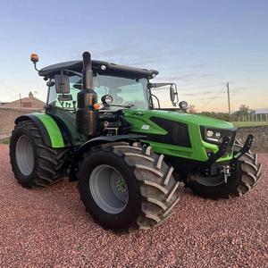 Tracteur Deutz Fahr à faible consommation de carburant avec commandes ergonomiques pour une utilisation fluide et des tâches agricoles toute la journée - Product Image 2