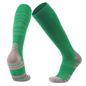 Chaussettes solides 100% coton pour hommes à la mode mi-longues respirantes douces et chaudes chaussettes personnalisées antibactériennes extensibles de haute qualité - Product Image 3