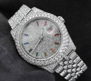 Reloj de Hombre Moderno de Acero Inoxidable con Diamante Moissanite VVS, Brillo Impresionante, Alta Calidad, Geometría Creada, Diseño Distintivo - Product Image 1