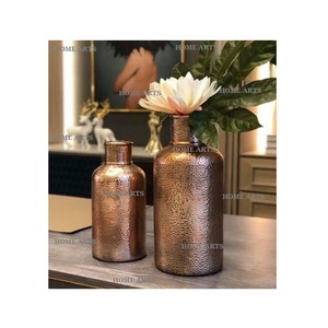 Vase à fleurs en laiton doré poli de différentes tailles, forme ronde, pour la maison, l'hôtel et les restaurants - Product Image 4