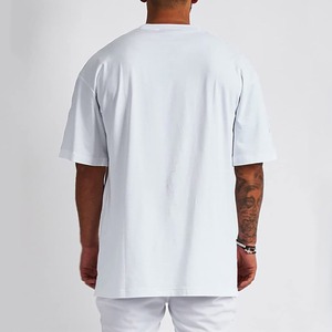 Nueva moda de lujo de calidad de algodón de ajuste suelto Little Drop Shoulder marca en blanco hombres camiseta de gran tamaño en Color blanco - Product Image 2