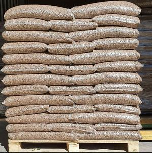 Pellets de madera premium disponibles EN Plus-A1 6mm/8mm. - Product Image 3