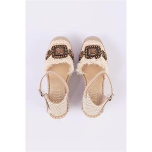 Alpargata cerrada con tacón de cuña alto - Product Image 4