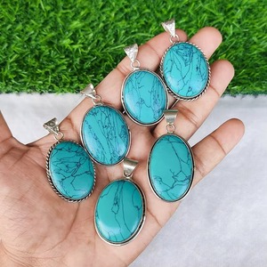 Top Turquoise Gemstone Cabochon Naturel Lâche Gemstone Lunette Pyramide Pendentif Argent Plaqué Vintage Christian Mode En Gros - Product Image 5