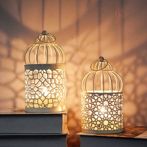 เชิงเทียนโลหะหรูหราสำหรับเดือนรอมฎอน งานฝีมือศิลปะ ปรับแต่งสีและโลโก้ได้ |   การออกแบบที่ทนทานและกันน้ำสำหรับการมอบเป็นของขวัญให้บ้าน - Product Image 6