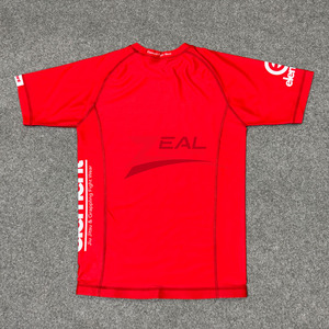 Rashguards de MMA Personalizados con Impresión por Sublimación, Protección Ultravioleta, 240 gsm, Compresión, Rashguards de Grappling y BJJ Hechos en Pakistán - Product Image 2