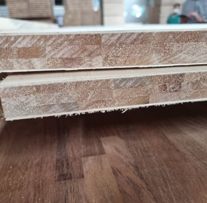 Tiras de Núcleo para Puertas de Madera Dura con Resistencia al Fuego de 90 Minutos - Product Image 2