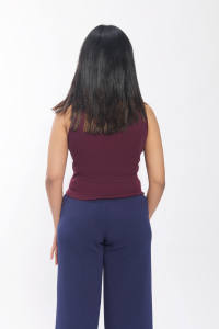 Elegante mujer púrpura acanalado sin mangas crop Tank Top spandex tejido cuello redondo camisola elástica ideal para el uso diario de verano - Product Image 5