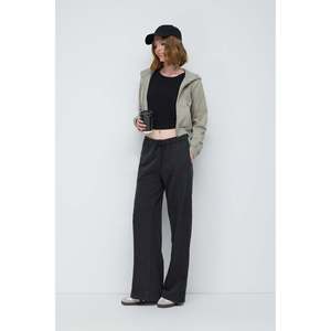 Sweat-shirt court zippé - Product Image 3