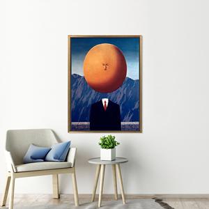 ภาพแขวนผนังลาย Surreal Man - งานศิลปะบนผ้าใบพิมพ์ลายแบบนามธรรมสำหรับตกแต่งคริสต์มาส กรอบสีทอง - Product Image 1