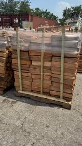 Produit prêt à être expédié : Bûches de bois séchées au four 2026, emballées en vrac sur palette, bois de chauffage extérieur prêt à la livraison - Product Image 6