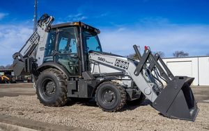 รถแบคโฮล้อเดอร์ขายพร้อมบุ้งกี๋หน้าและแขนขุดหลัง - Product Image 3