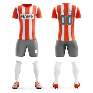 Ensemble d'uniformes de football sublimés personnalisés de haute qualité Maillots en gros avec le nom de l'équipe de club Kit de football unique de l'équipe sportive - Product Image 5