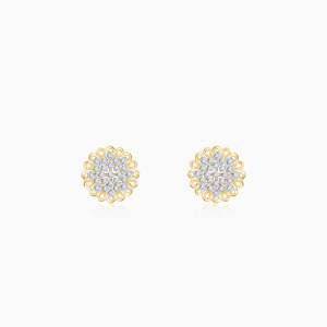 Boucles d'oreilles dorées en diamant Daisy Halo Lab Grown Boucles d'oreilles élégantes avec un design chic Daisy & Halo - Product Image 4