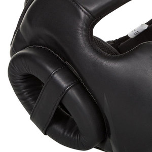 Protection de la tête de qualité supérieure avec rembourrage absorbant les chocs et design confortable, rembourrage durable et ajustement sécurisé pour l'entraînement - Product Image 3