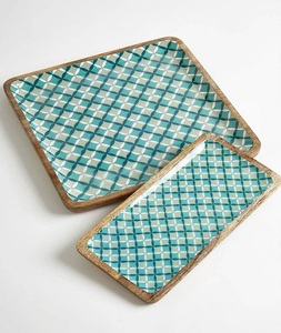 Plateau de service rectangulaire en bois fait main avec incrustations de résine et d'os, pour Noël, cuisine et vaisselle, plateau en os époxy - Product Image 2