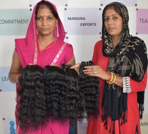 Wholesale 100% <b>Cheap</b> Indian Virgin Remy Cuticle Aligned Black Wavy Bundles Raw Unprocessed Indian Human Hair <b>Extensions</b> - Product Image 4