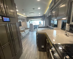 Used 2024 2025 Jaycoo Precept 36C Motor Home Class A For Sale - Product Image 3