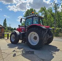 Tracteur agricole Massey Ferguson 5712 M 70HP 4 roues motrices avec cabine, tracteur utilitaire agricole pour travaux sur le terrain