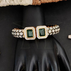 Kada de soirée en or poli avec pierres précieuses AD CZ de haute qualité - Product Image 1