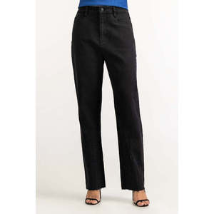 Jeans Básicos Negros de Mezclilla WM-JNS-WS23-014, un Elemento de Moda Elegante y Sencillo - Product Image 2