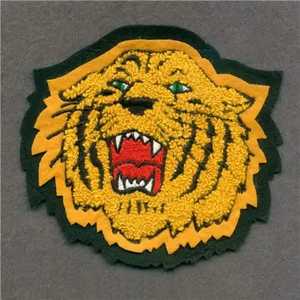 Badges brodés personnalisés faits à la main patchs tissés à repasser diverses formes-fleur de coeur d'étoile pour la décoration de chapeau Chenille - Product Image 5