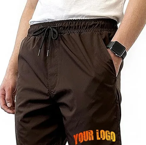 กางเกงขาสั้นเอวกลางระบายอากาศได้ดีผ้าไนลอน100% เป็นมิตรกับสิ่งแวดล้อมสำหรับผู้ชายสไตล์สตรีทแบบปรับแต่งได้คุณภาพสูง - Product Image 2