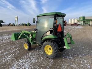 2024 johnn Deere 2025R | มือสอง johnn deeree 2025R พร้อมรถตักดินด้านหน้า - Product Image 4