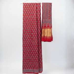 Sari de algodón y seda estampado a mano Rakta Jaal Ajrakh, modelo Banarasi, de georgette de red suave y pesada estilo Bollywood, ideal para fiestas. - Product Image 2