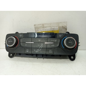 ระบบควบคุมสภาพอากาศฟอร์ด โฟกัส เอส วากอน ซีรีส์ที่ 6 1881804 XWDB/D/E (15>18) - Product Image 1