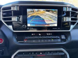 Autos Toyota Tundra SR5 4x4 2023, vehículos usados baratos - Product Image 2