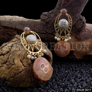 Pendientes de diseño de declaración colgantes y gota de piedras preciosas chapadas en oro SKU5611 para accesorio de moda - Product Image 2