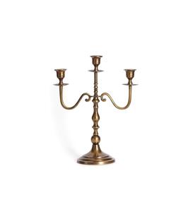 Candélabre à trois bras en laiton antique, porte-bougie artisanal vintage pour la décoration intérieure classique et luxueuse - Product Image 1