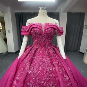 ANY269 Hermoso Vestido de Quinceañera Color Fucsia con Lentejuelas y Hombros Descubiertos - Product Image 3