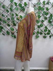 Phụ Nữ Của Ấn Độ Dân Tộc Kỹ Thuật Số In Viscose Crepe <span class=keywords><strong>Kurti</strong></span> Top Cộng Với Kích Thước Pakistan Thời Trang Tự Nhiên Thoáng Khí Vải Cô Gái Saree - Product Image 4