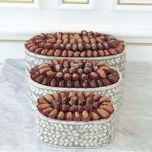 ชุดขาตั้งขนมมุกเวียดนาม 3 ชิ้น งานหรูหราสำหรับรอมฎอนและอีด ขาตั้งขนม/ช็อกโกแลตฝังมุกจากเวียดนาม - Product Image 2