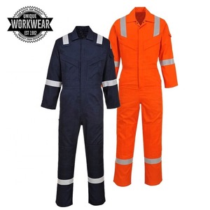 Overol de Trabajo de Alta Visibilidad para Hombre, Diseño Reflectante de Dos Tonos con Peto, Múltiples Bolsillos y Cinta Reflectante - Product Image 2