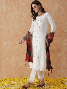 Wooglee Saarika bordado hecho a mano Salwar Kameez personalizado indio paquistaní fiesta desgaste Kurti pantalón Dupatta para mujeres al por mayor - Product Image 5